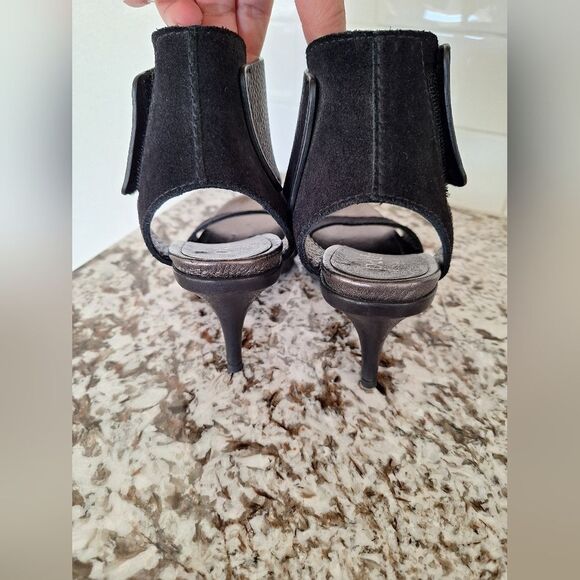 Pedro Garcia Yola Black Suede Heels size 36/6 US - Picture 3 of 8